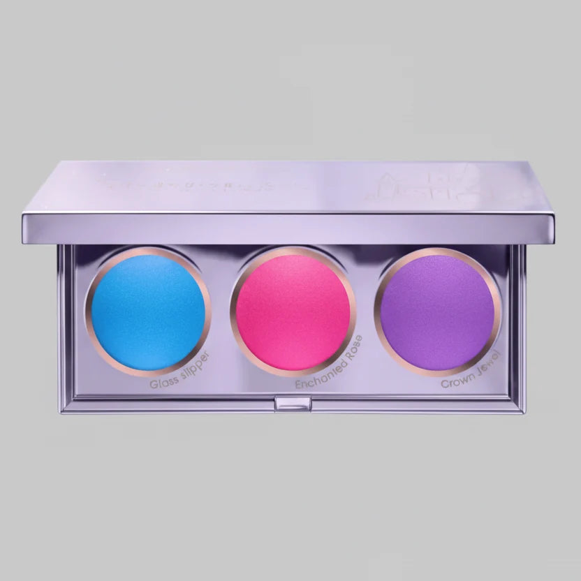 Brow mapping palette showcasing highly pigmented colors ideal for outlining and designing complex brow shapes